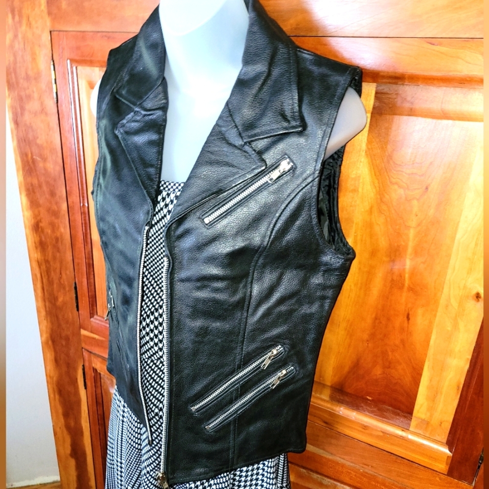 Womens JAFRUM Motor Cycle Gear Genuine Leather Concealed Carry Riding Vest